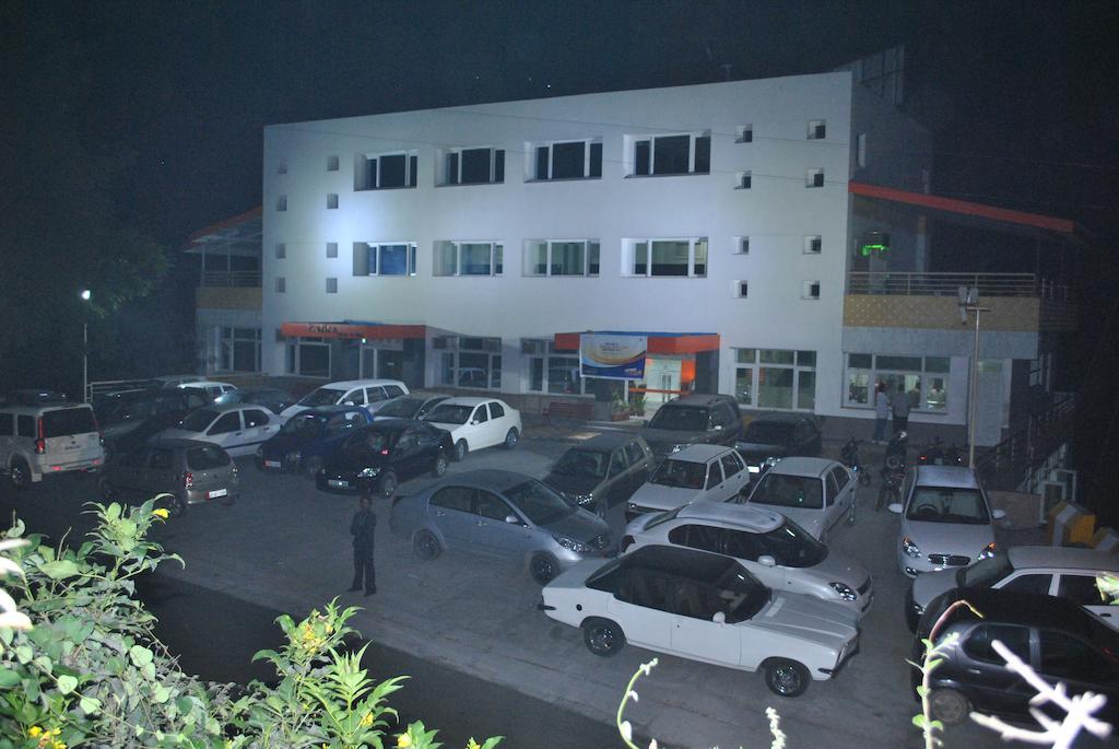 Hotel Panchwati Bilaspur  Екстер'єр фото